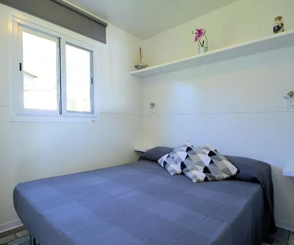 אתר קמפינג La Breva *